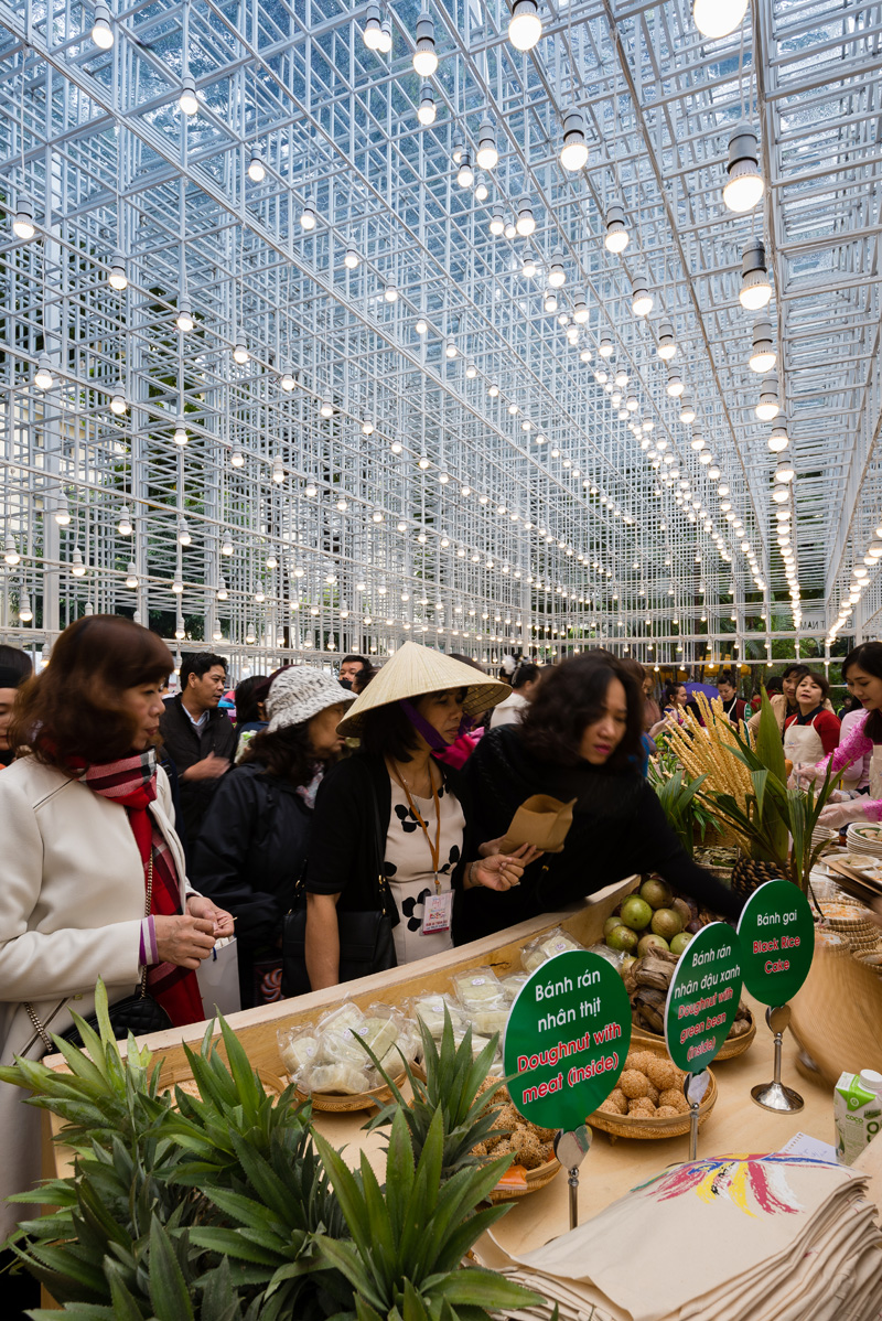 Vietnamese Food Pavilion by MIA Design Studio