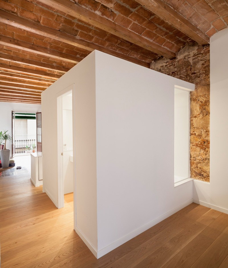 Interior renovation of an apartment in Barcelona, Spain, designed by Sergi Pons.