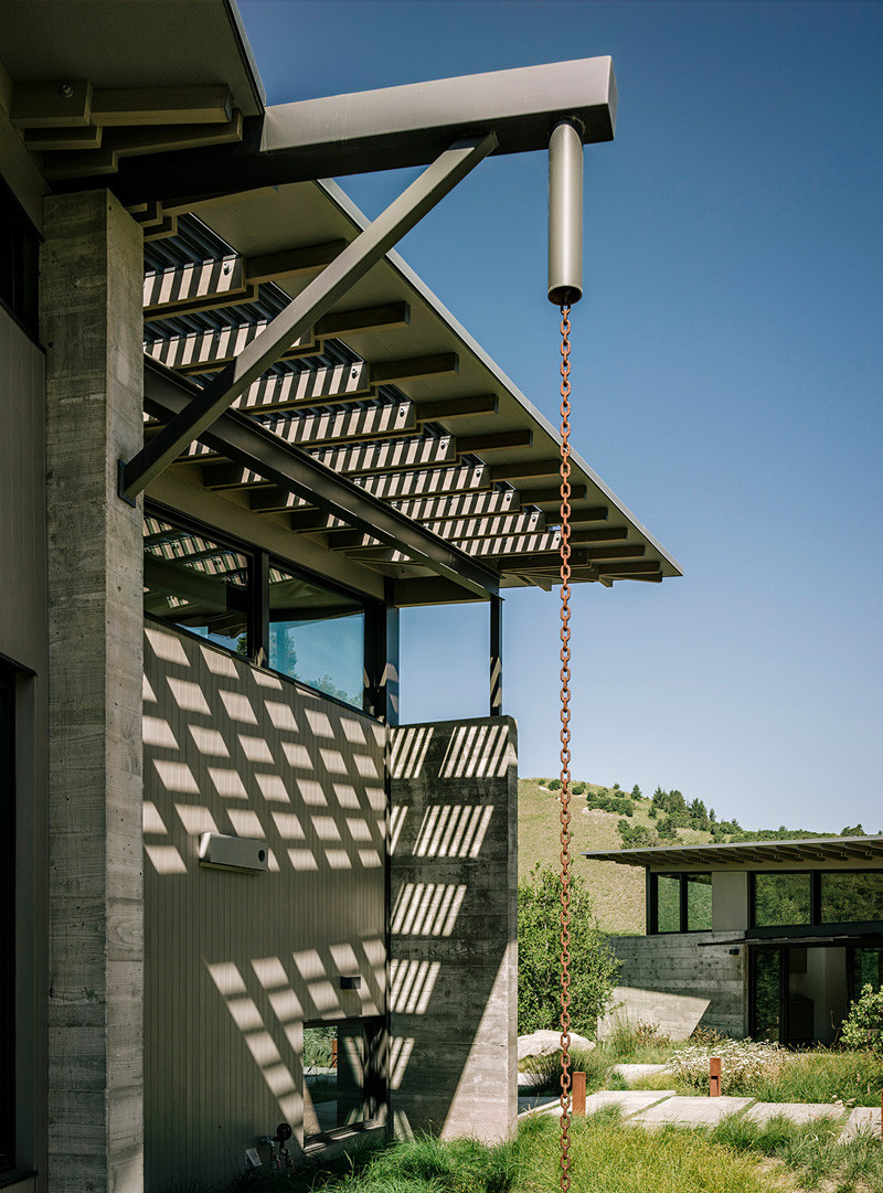 Butterfly House by Feldman Architecture