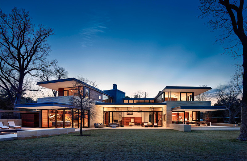 Lake Austin House by Aamodt / Plumb Architects