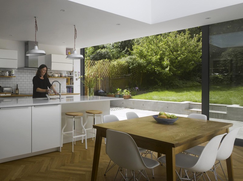 This Edwardian Terraced Home Received A Contemporary Extension