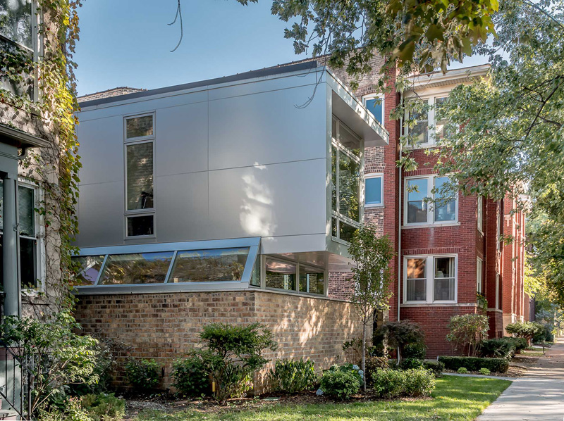 Periscope House in Chicago, Illinois, designed by Nicholas Design Collaborative