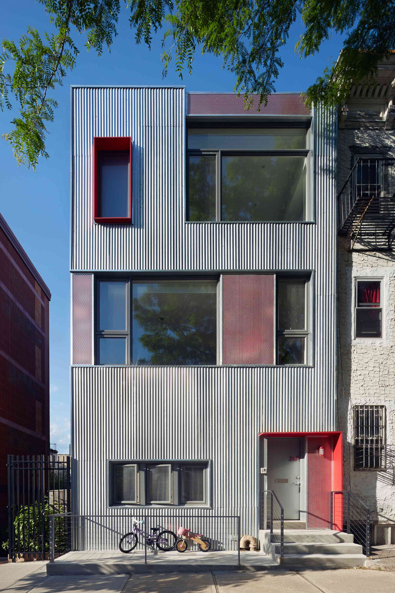 9 Examples Where Corrugated Steel Has Been Used As Siding | CONTEMPORIST