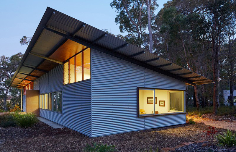 9 Examples Where Corrugated Steel Has Been Used As Siding