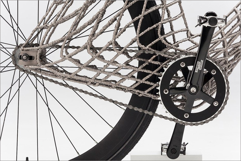 A Team Of Students Have Designed & Created A 3D Printed Metal Bike