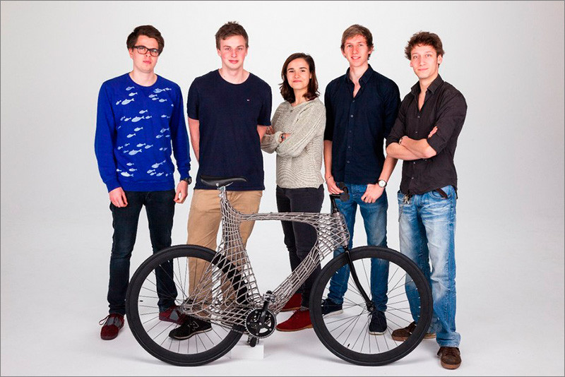 A Team Of Students Have Designed & Created A 3D Printed Metal Bike