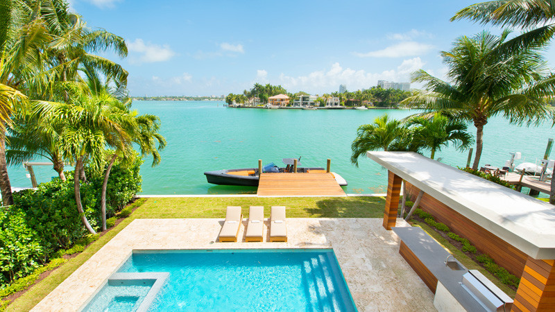 A contemporary home on DiLido Island in Miami Beach, designed by Max Strang and built by Luis Bosch