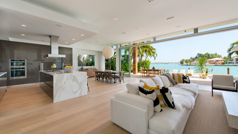 A contemporary home on DiLido Island in Miami Beach, designed by Max Strang and built by Luis Bosch