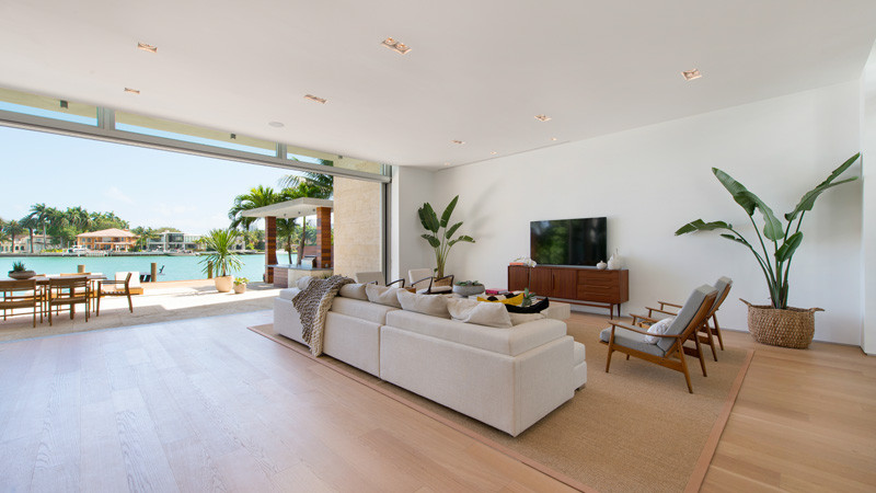 A contemporary home on DiLido Island in Miami Beach, designed by Max Strang and built by Luis Bosch