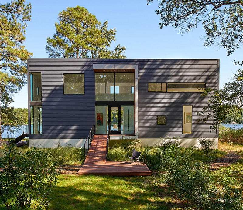 This home in Maryland has been designed to take advantage of the water views