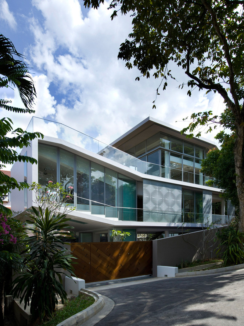 The OOI House, located in Singapore, and designed by Czarl Architects and Mink Architects.