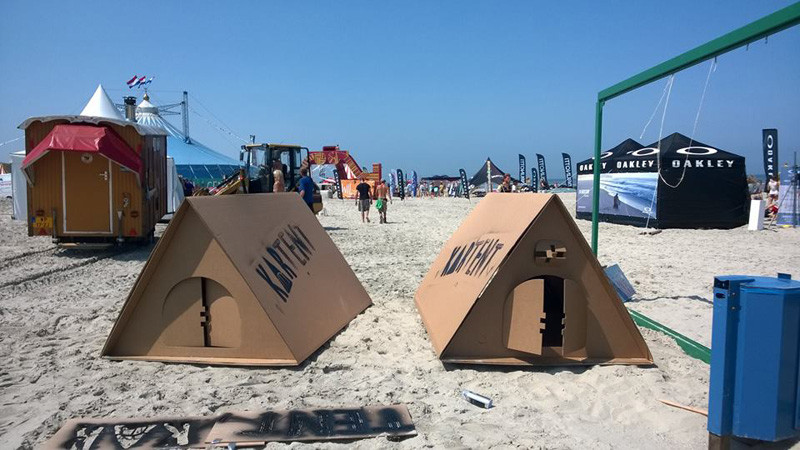 KarTent, a cardboard tent for festivals.