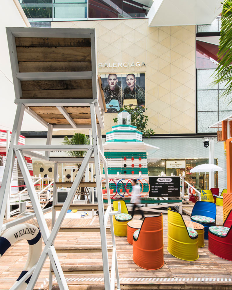 13 Pictures Of A Fun Pop-Up Beach In A Bangkok Mall