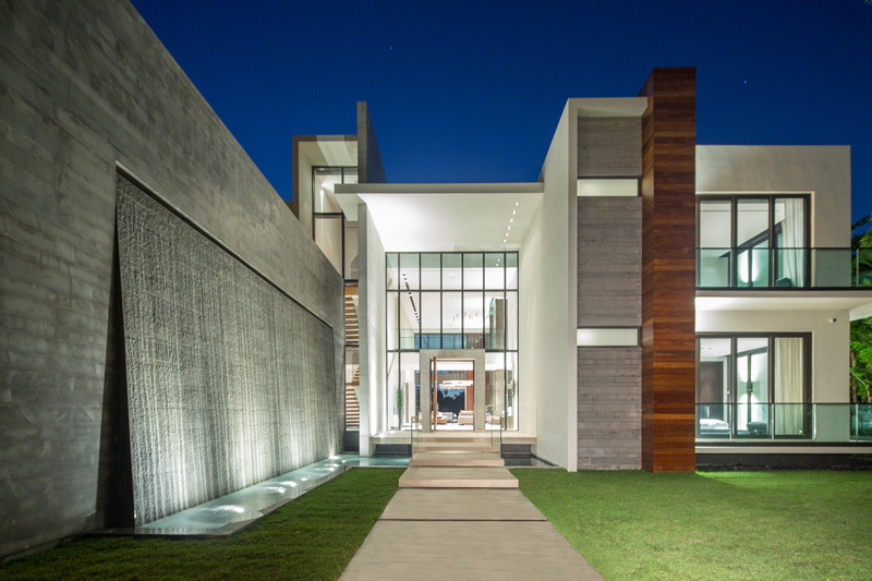 Casa Clara, located in Miami, and designed by Choeff Levy Fischman Architecture + Design