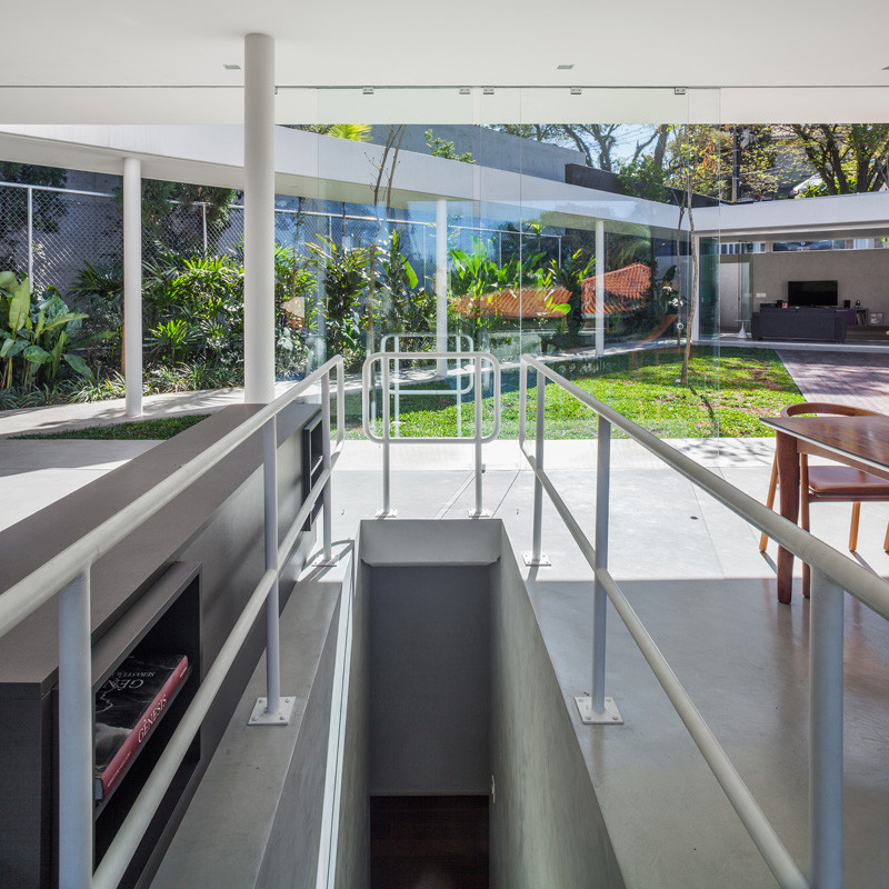 The Marquise House in Sao Paulo, Brazil, designed by FGMF (Forte, Gimenes & Marcondes Ferraz Arquitectos).