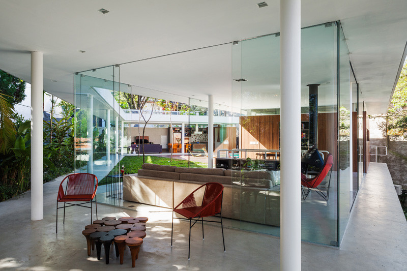 The Marquise House in Sao Paulo, Brazil, designed by FGMF (Forte, Gimenes & Marcondes Ferraz Arquitectos).