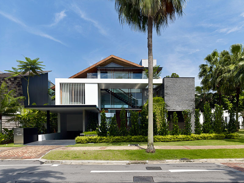 No.2, a house located in Singapore, and designed by Greg Shand Architects.