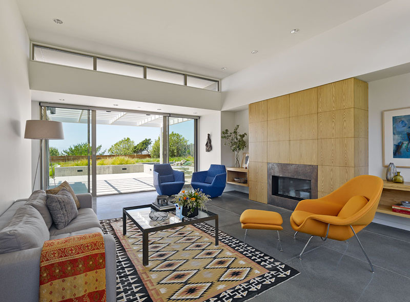 IN|OUT Residence in Stinson Beach, California, designed by WNUK SPURLOCK Architecture