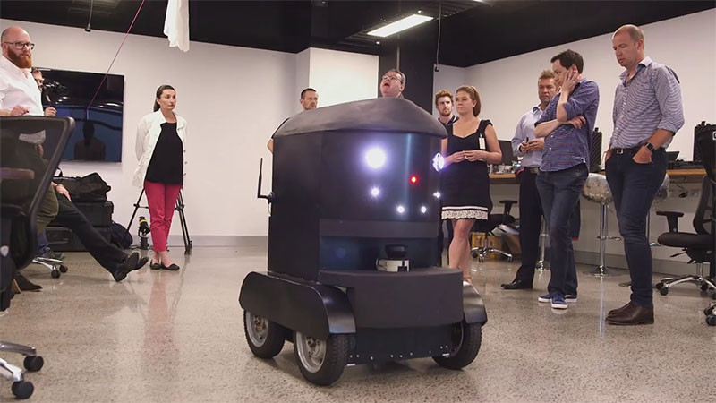 DRU, Domino's pizza delivery robot.