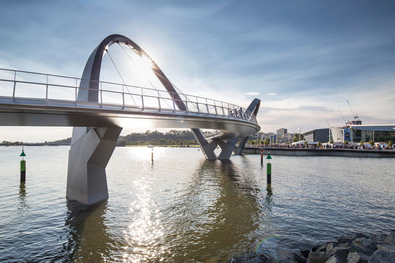 This New Bridge Is All About The Curves