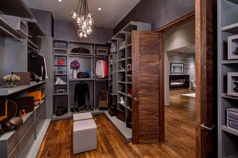 15 Fab Walk-In Closets To Inspire Your Next Closet Make-Over