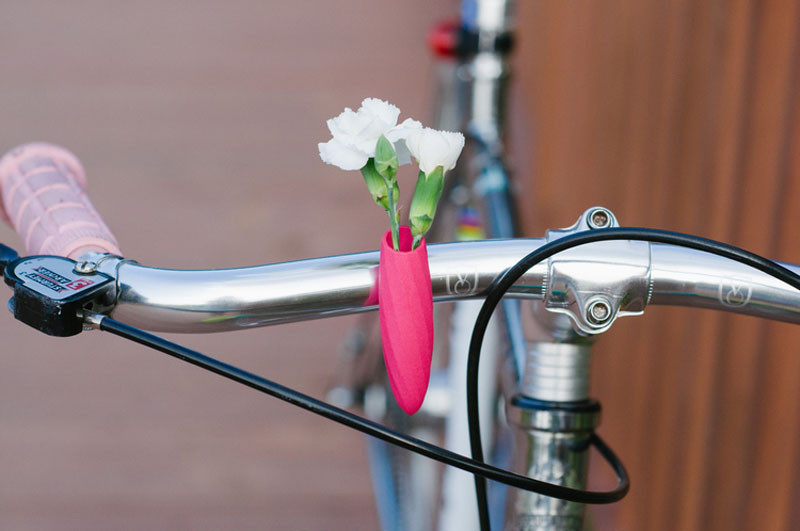 Decorate your bike this spring with cute little flower vases