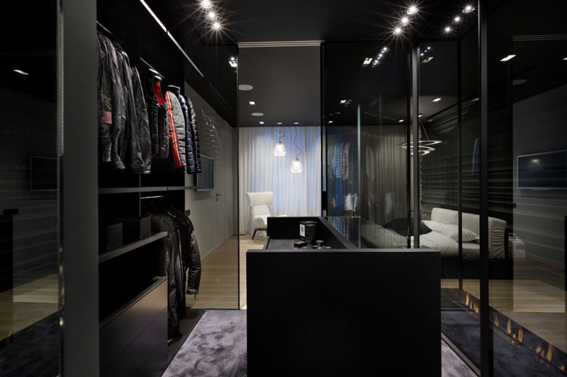 Black and White Apartment, designed by Lera Katasonova