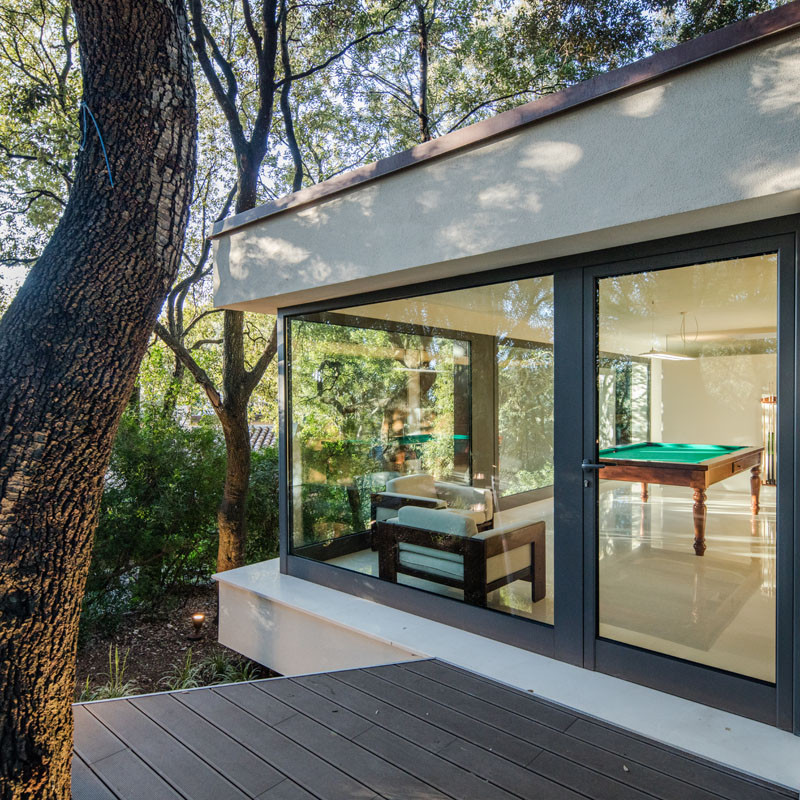 The House in the Woods, a detached extension, designed by Officina29 Architetti