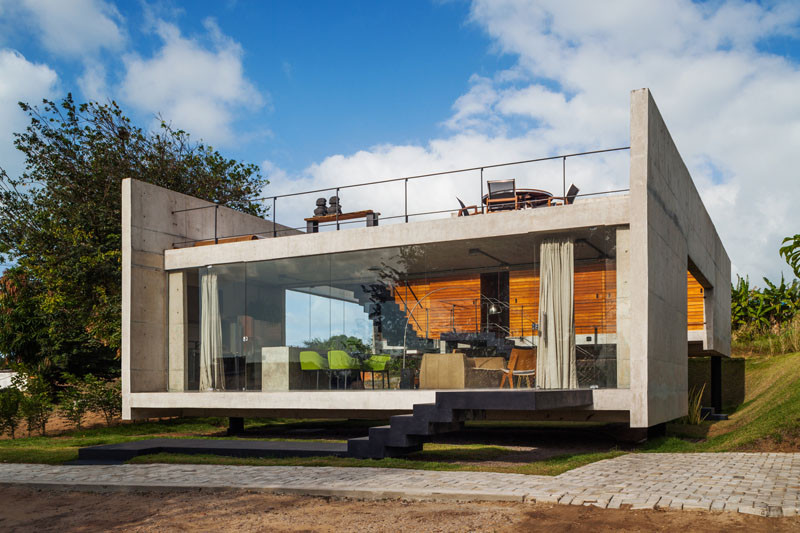 Two Beams House, located in Tibau do Sul, Brazil, and designed by Yuri Vital