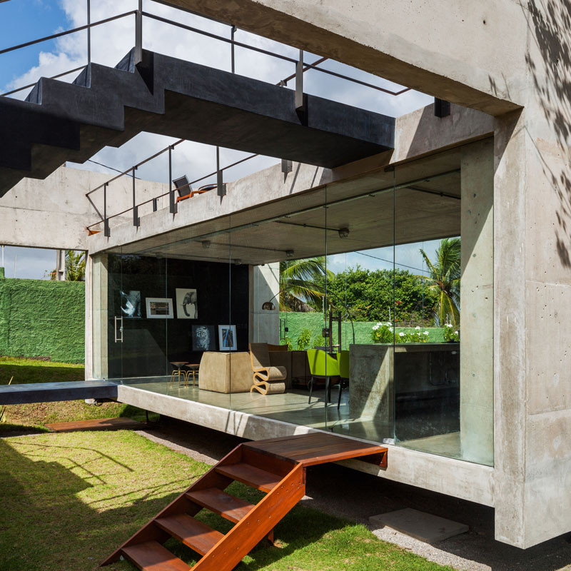 Two Beams House, located in Tibau do Sul, Brazil, and designed by Yuri Vital