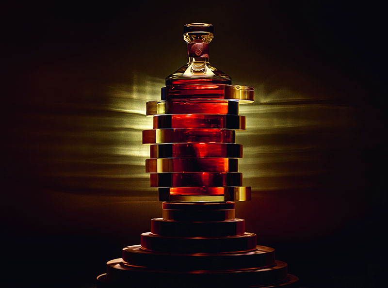 Arik Levy has designed a limited edition bottle and case to celebrate 250 years of Hennessy