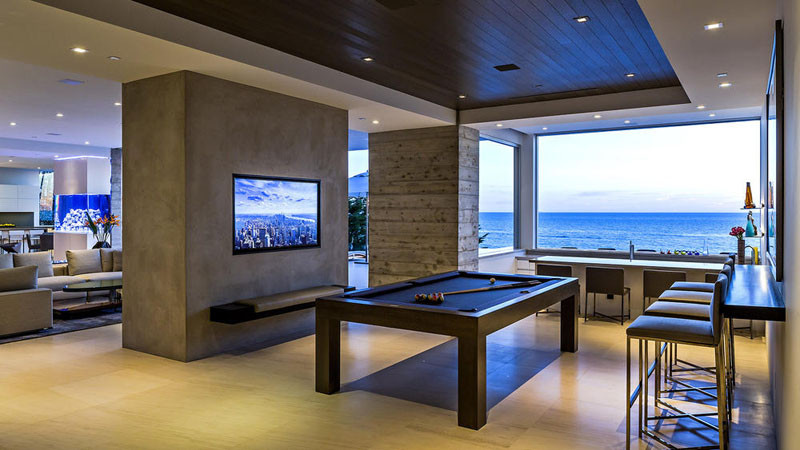 Oceanfront Malibu House