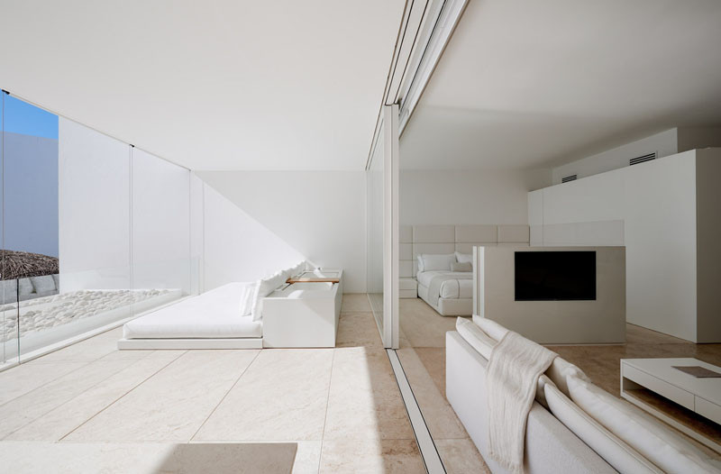 16 Pictures Of The Most All White Minimalist Hotel You Will Ever See