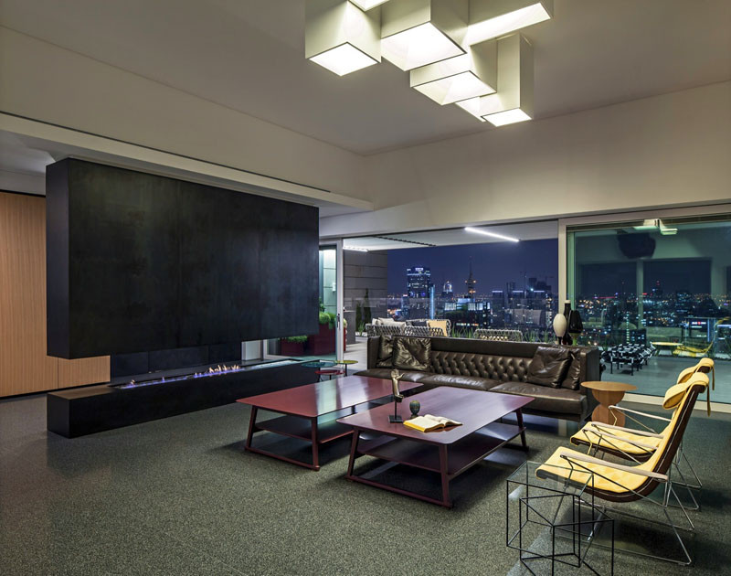 The Art Collector Penthouse by Pitsou Kedem Architects