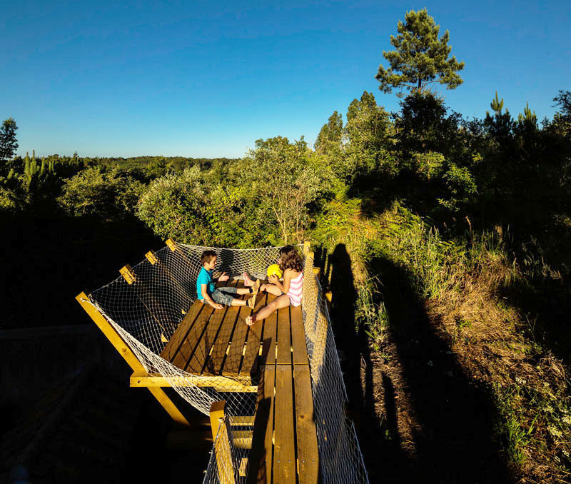 Casa no muro, a playhouse in Portugal, designed by Martial Marquet & Mohammed Omais, together with Olivia Gomes(SA), and Remi Godet