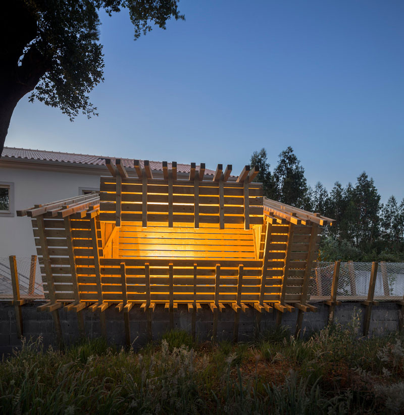 Casa no muro, a playhouse in Portugal, designed by Martial Marquet & Mohammed Omais, together with Olivia Gomes(SA), and Remi Godet