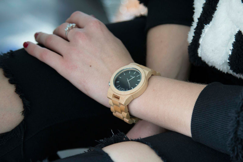 A modern maple wood and stainless steel watch. #ModenWoodWatches #Style #WoodWatches #Watches