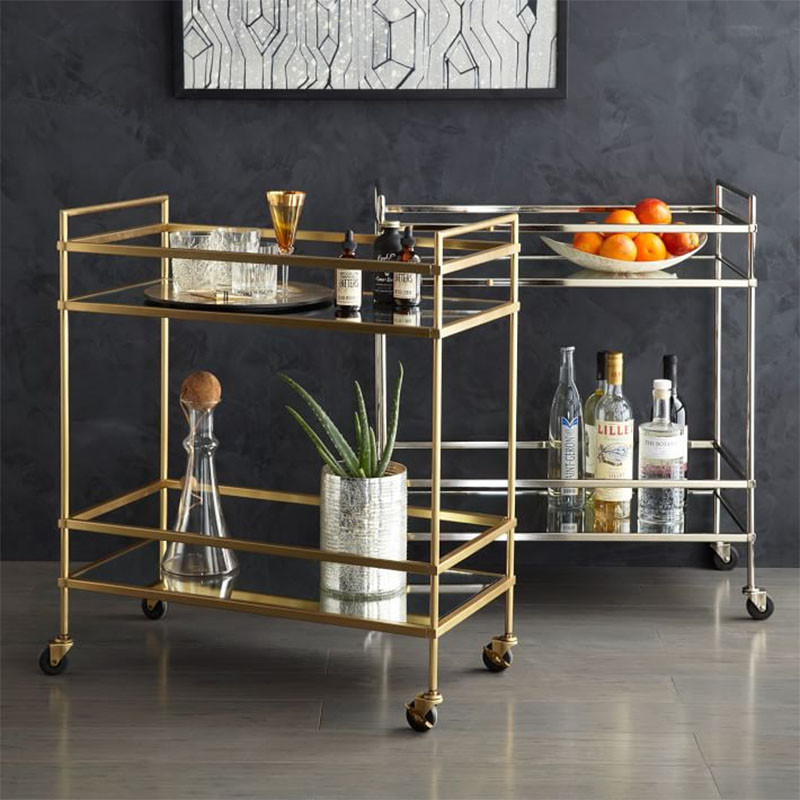 Here's What To Include When Creating Ultimate Bar Cart To Impress Your Friends