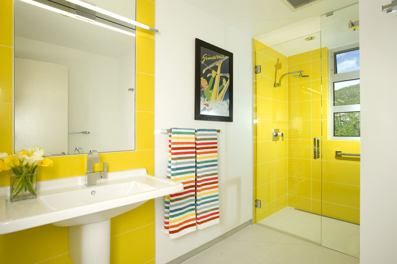 13 Bold Colorful Bathrooms For Lovers Of Color