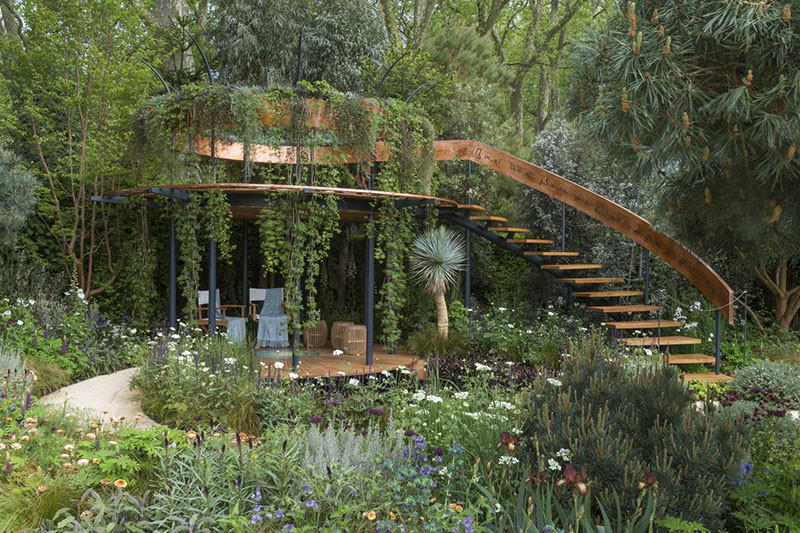 12 Inspirational Garden Designs From The 2016 Chelsea Flower Show // The Winton Beauty of Mathematics Garden, designed by Nick Bailey.