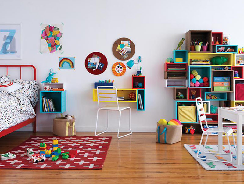 This red and white rug can be used indoors or outdoors. #KidsRug #ColorfulRug #ModernRug #NurseryRug