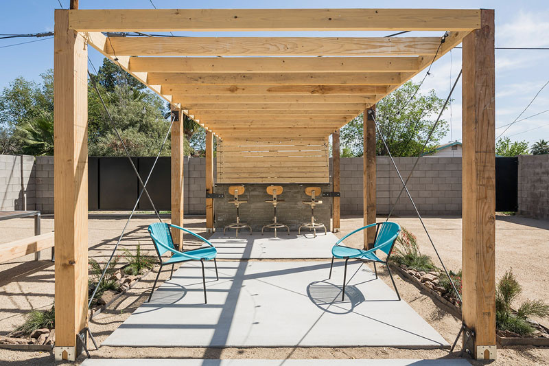 8th Street Residence Remodel in Phoenix, Arizona, designed by Knob Modern Design