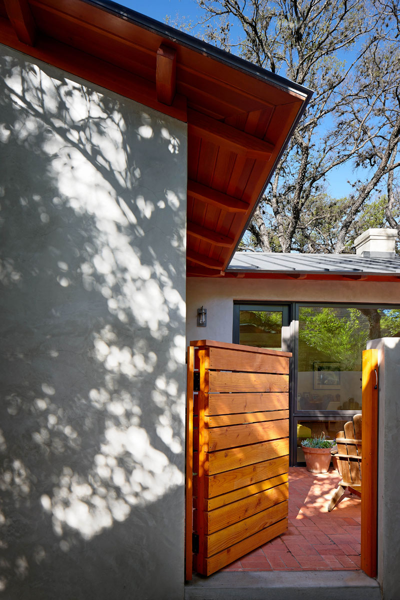 This Wood And Concrete Home In Texas Was Renovated For A Family Of Three