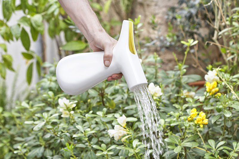 This watering pot can be used in one of two ways, the first, a 'sprinkler' for general watering, and the second, a narrower spout, perfect for pouring water directly at the base of the plant.