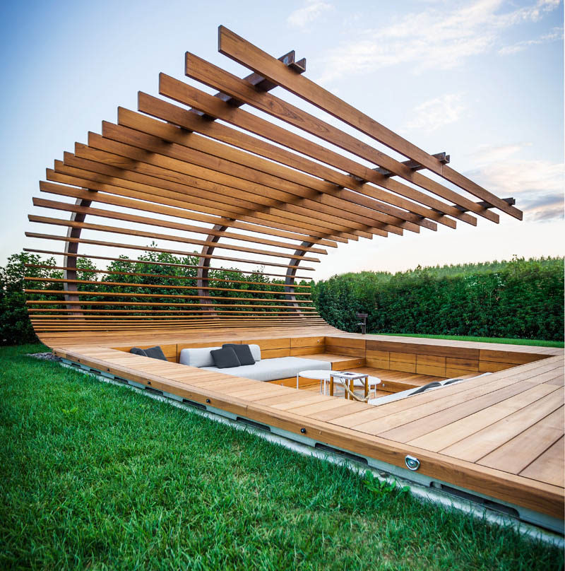 This poolside sunken seating area was designed for an Italian winery.