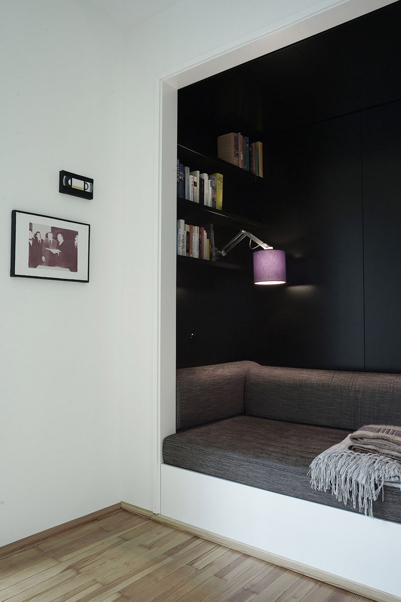 10 Reading Nooks Perfect For Curling Up In // Here's a dark nook that would be perfect for reading a book, then having a nap.