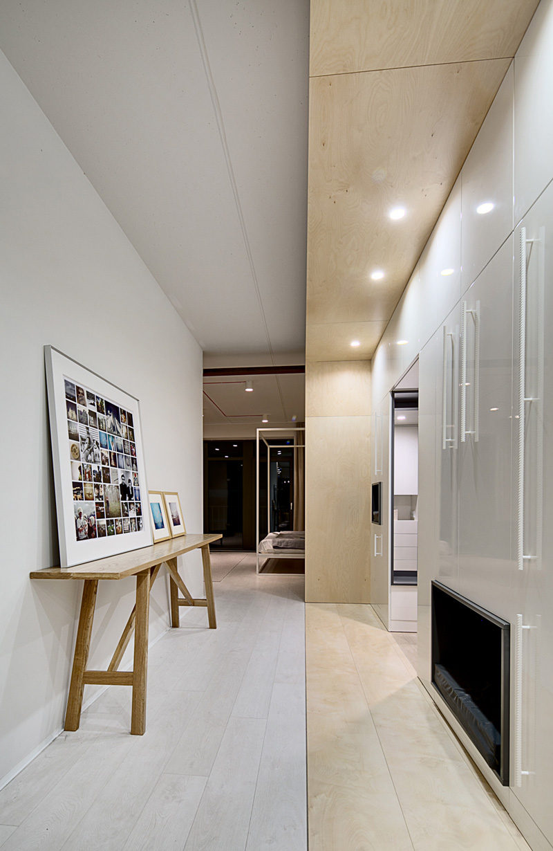 This apartment has a built-in dog nook, perfect for when you don't want a dog bed to mess up your interior.