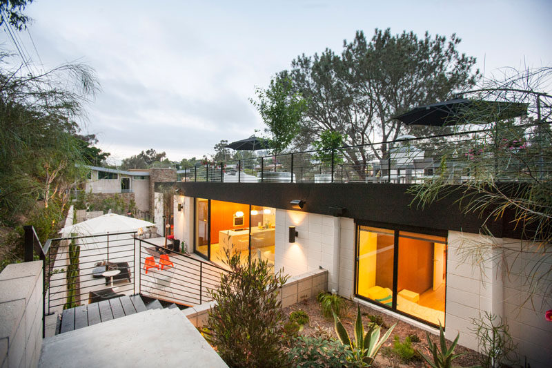 This modern mid-century inspired family home is tucked away in the Mission Hills area of San Diego, California.