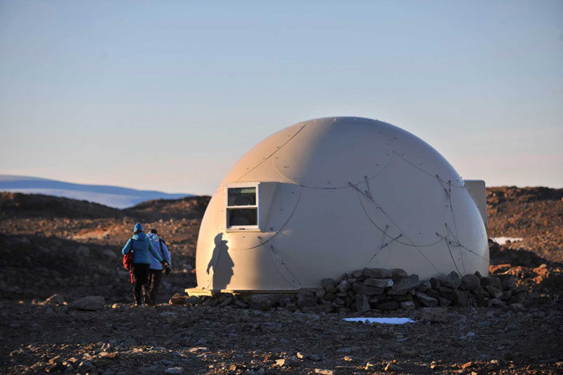 GLAMPING IN ANTARCTICA // White Desert is a tour company whose mission is to give people an opportunity to see and experience the "real Antarctica", by staying in one of 6 sleeping pods. 