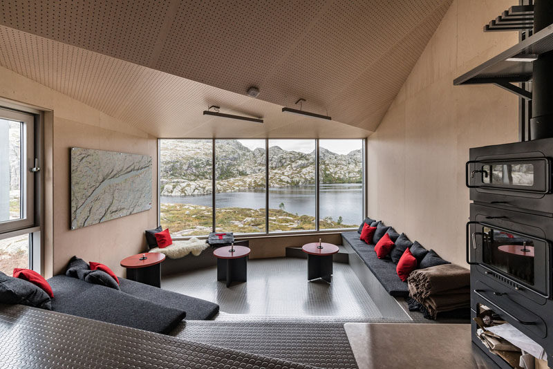 Skåpet Mountain Lodges in Soddatjørn, Norway (Designed by KOKO architects)